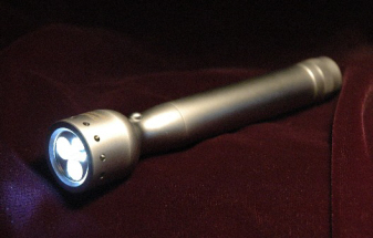 3 LED Flashlight